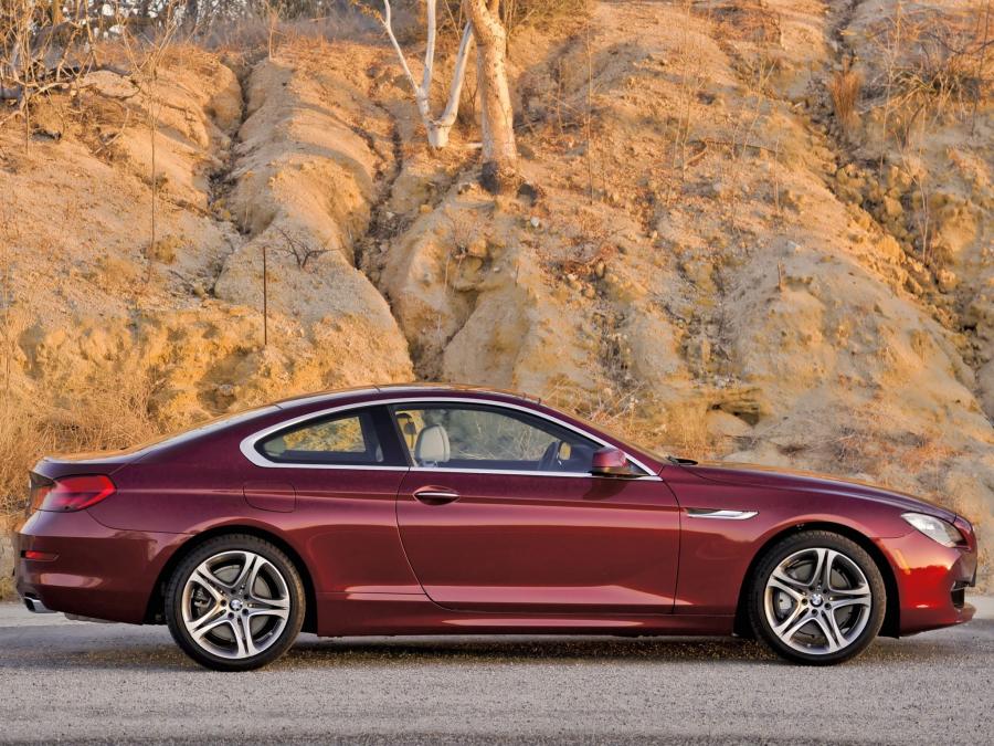  BMW 650i Coupe 2011 года  (US) (фото 10 из 11)